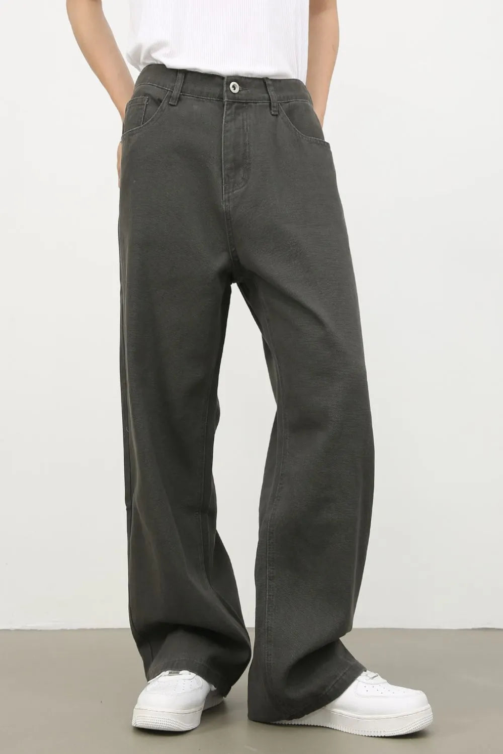 12c6435a-48de-427d-9545-880a52127bb9-Max