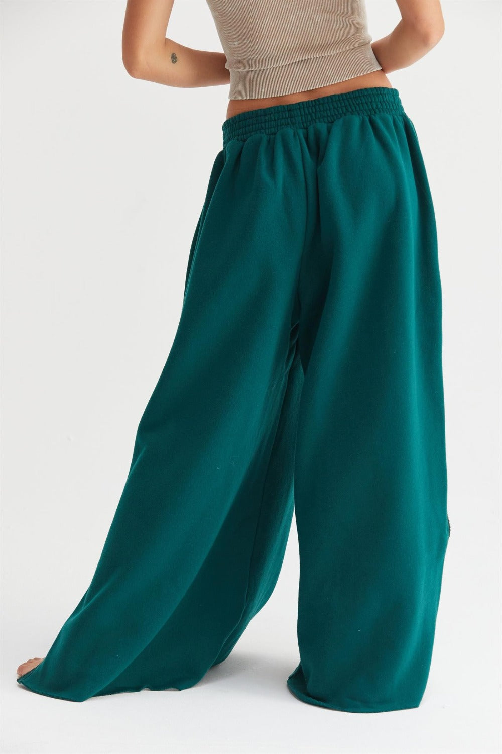 HYFVE Wide-Leg Side Zipper Sweatpants