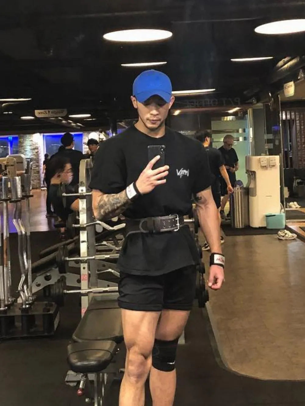 71b06d0d-1d89-4e02-9c41-d20a4ecd531b-Max