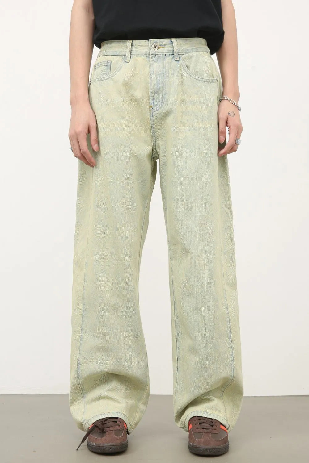 898eb55b-3d86-4754-ba95-dcb7e9717e6c-Max