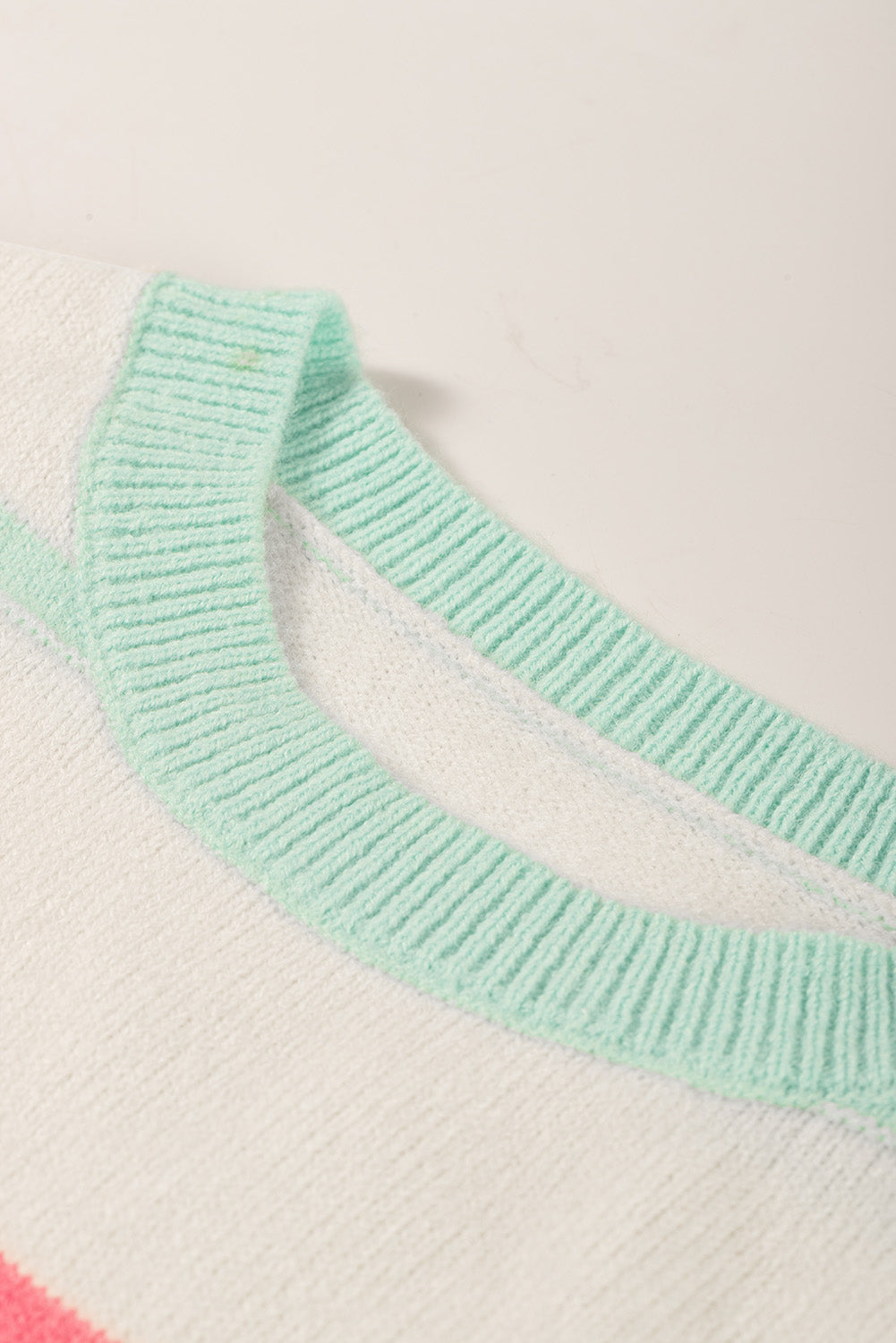 aef186afd2e14c148bc69831384f090b-Max