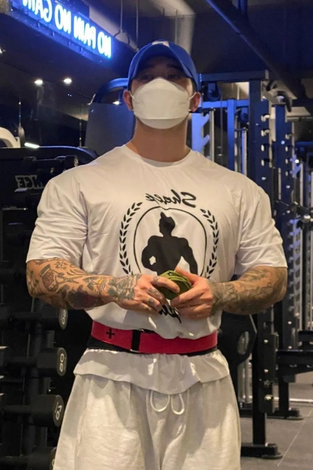 c9ca44c6-6475-4ce0-8f38-31bd56e57941-Max