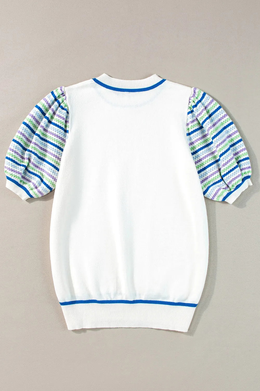 db7321c7-77ed-4acd-8b25-12e44ee578b6-Max