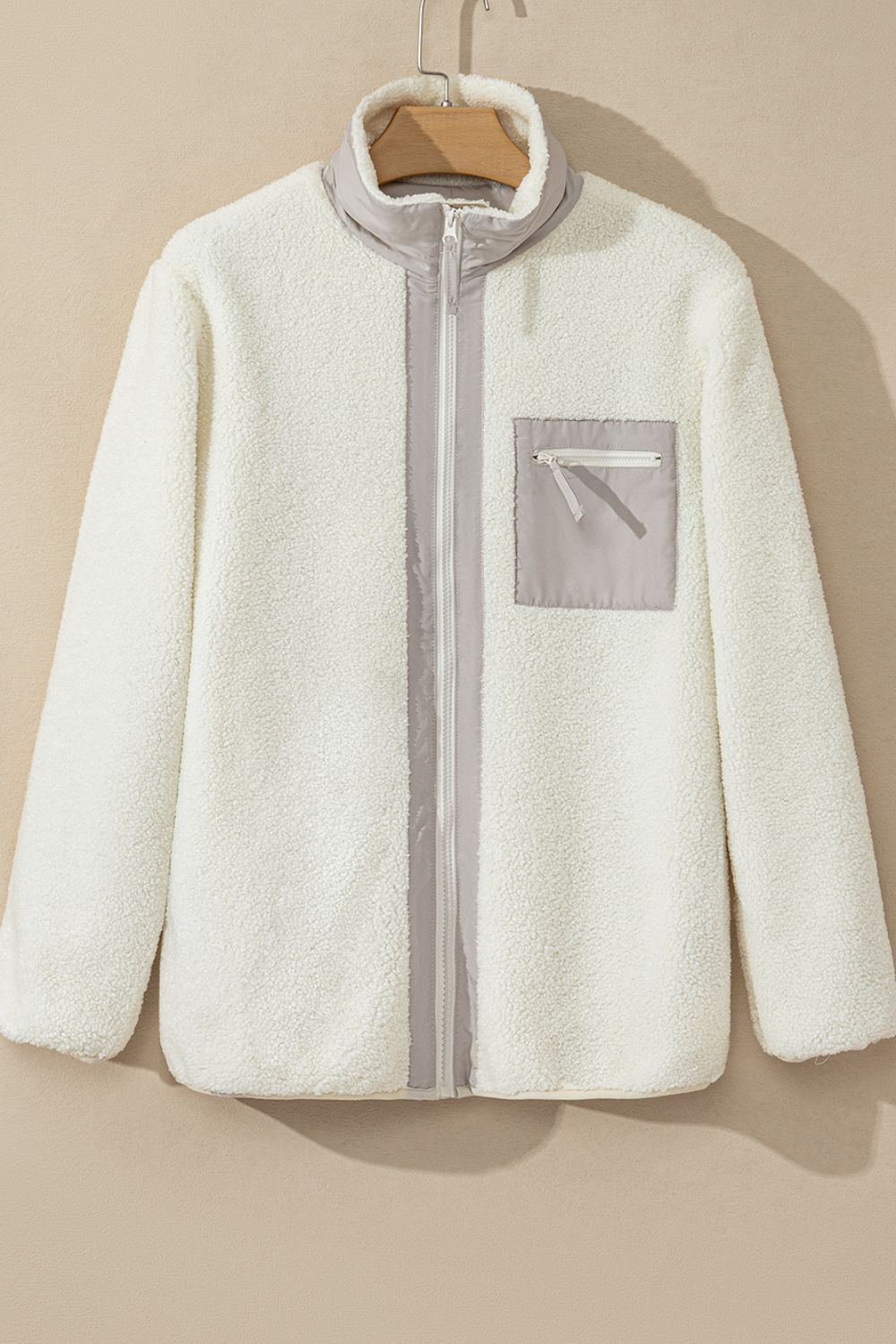 e6b7f674-74a6-4126-b991-4ba659f79735-Max