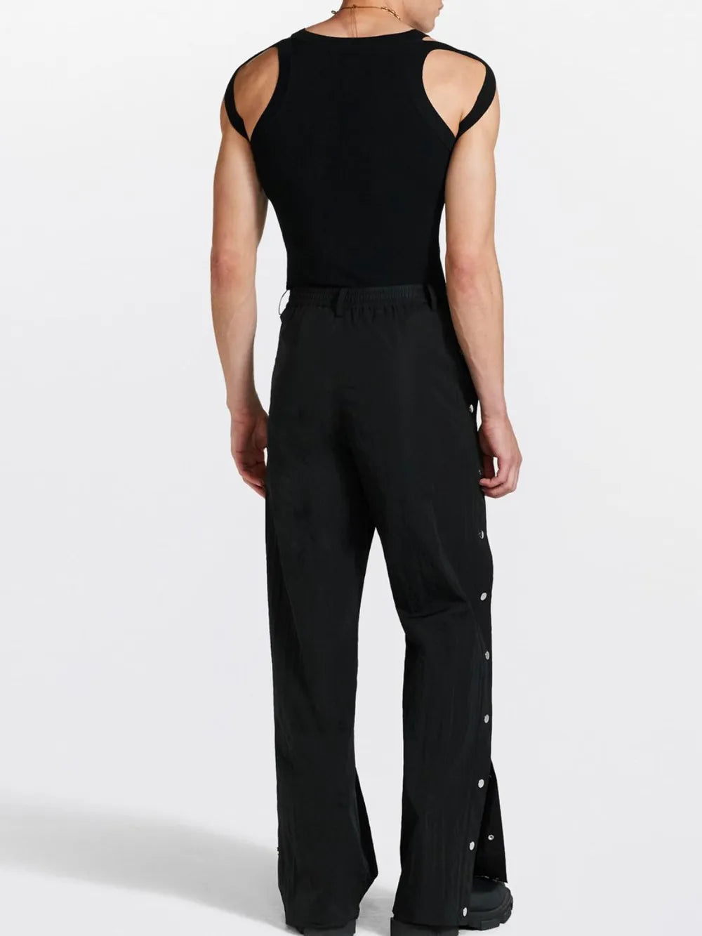 ea21122a-3c1c-429f-afce-179528f34c44-Max