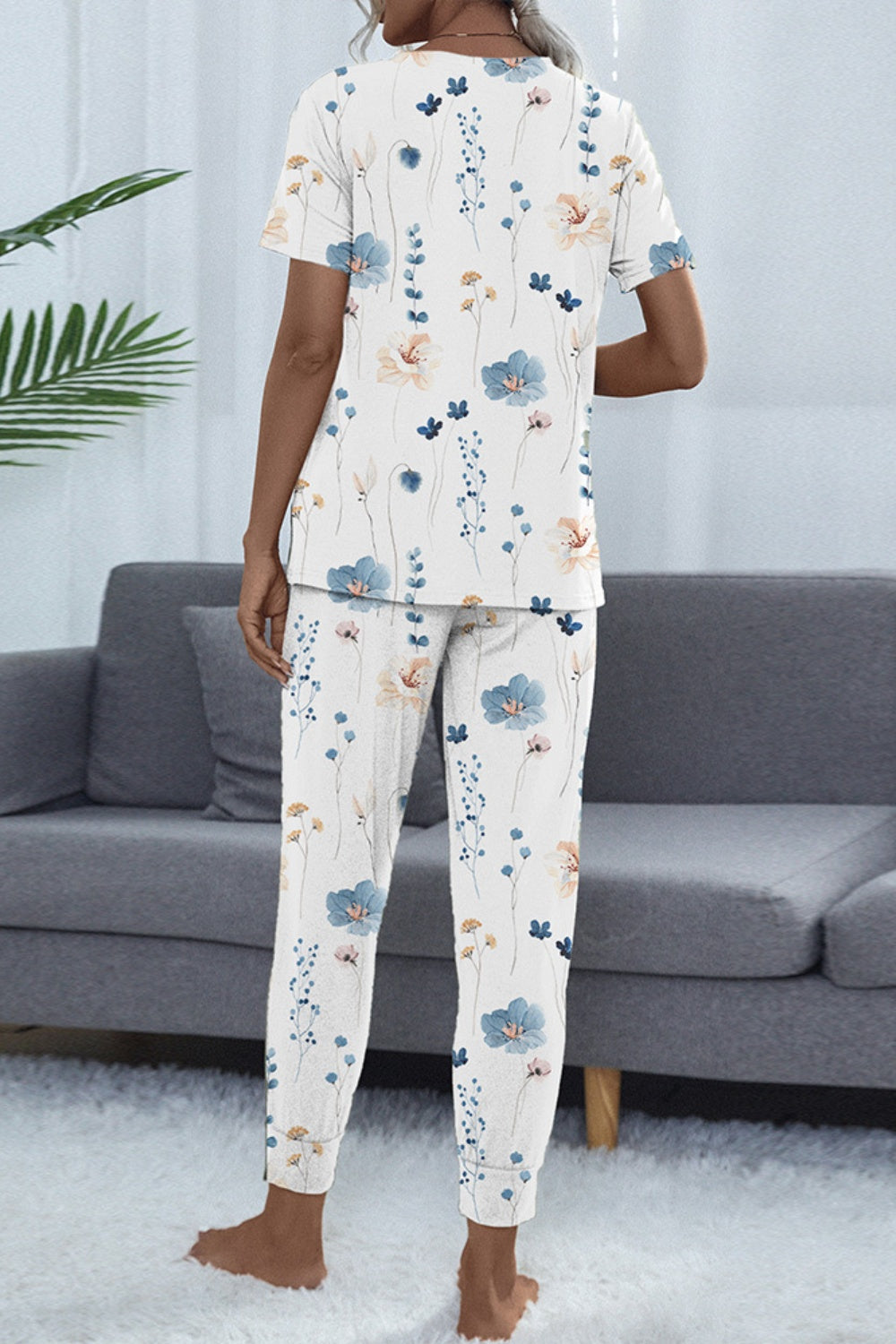 Shiny Printed Round Neck Top and Pants Set