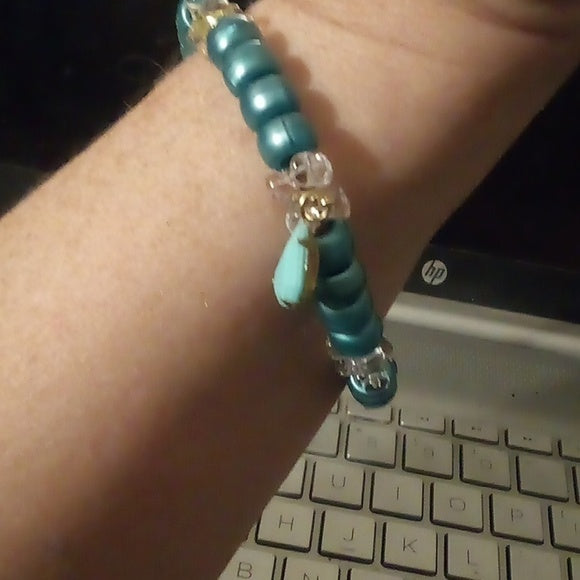 Handmade Teal Tear Drop & Beads on Leather Bracelet