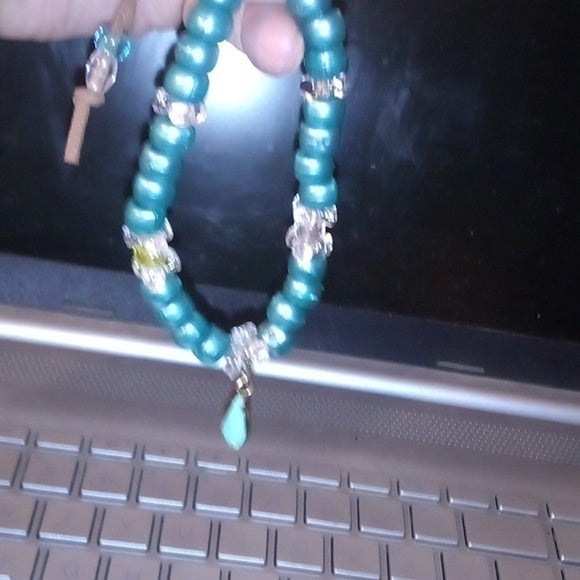 Handmade Teal Tear Drop & Beads on Leather Bracelet