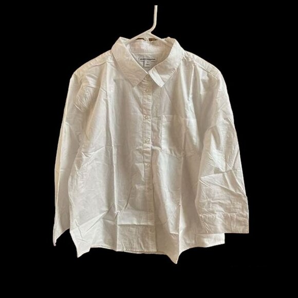 NWT - Amazon Essentials White Women's Classic-Fit 3/4 Sleeve Poplin Shirt