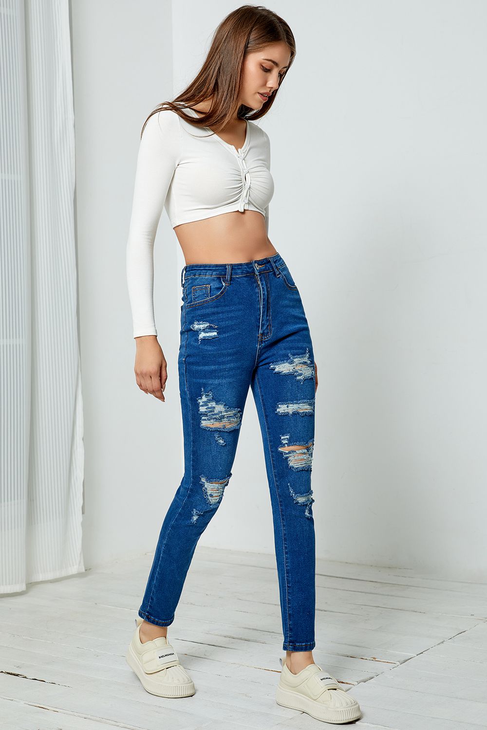 Distressed Slim Fit Long Jeans