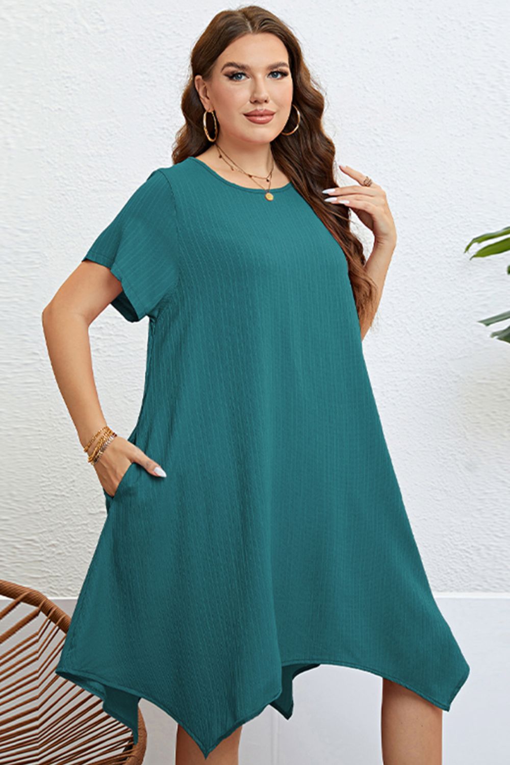 Plus Size Round Neck Handkerchief Hem Dress