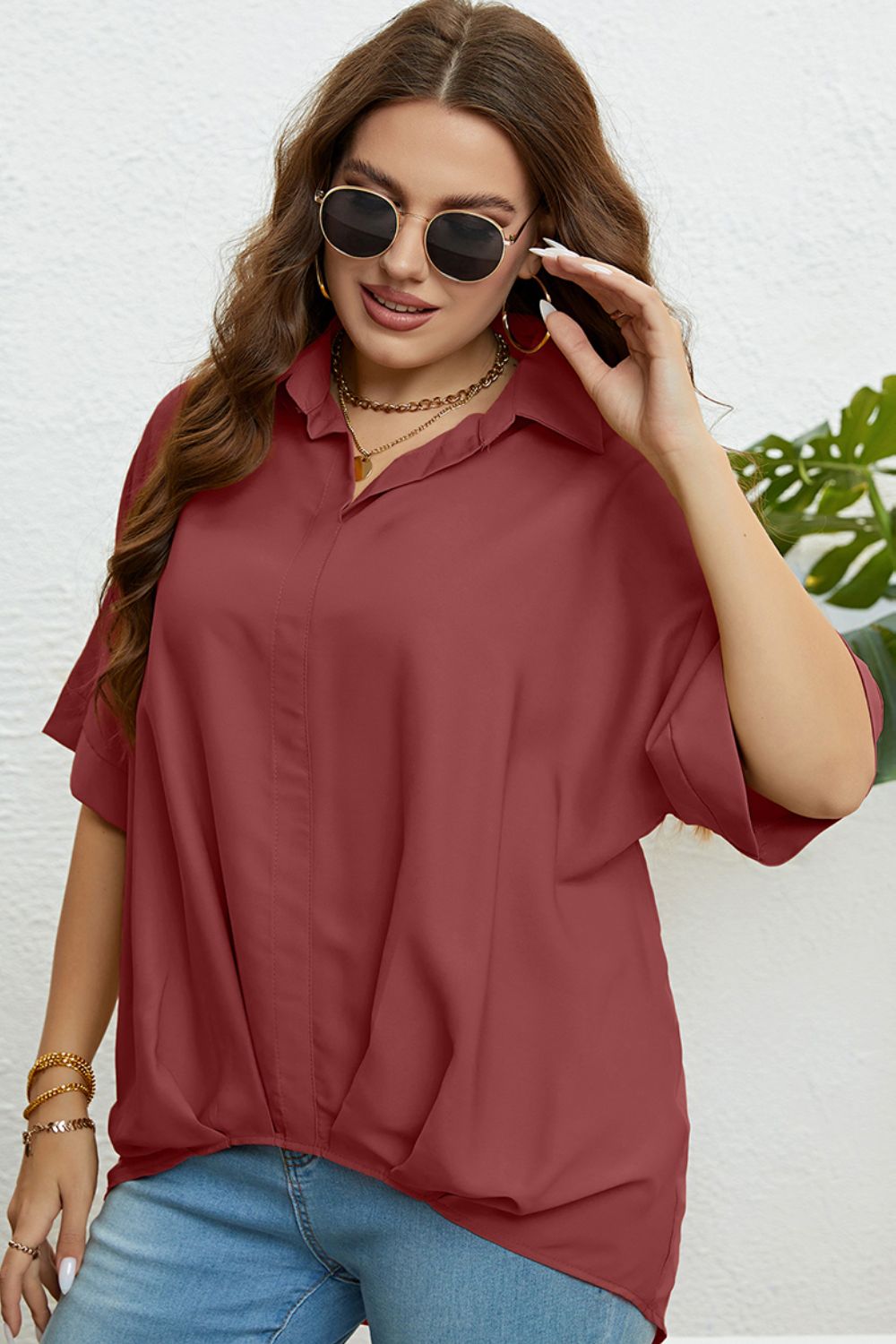 Plus Size Collared Half Sleeve Hem Detail Top