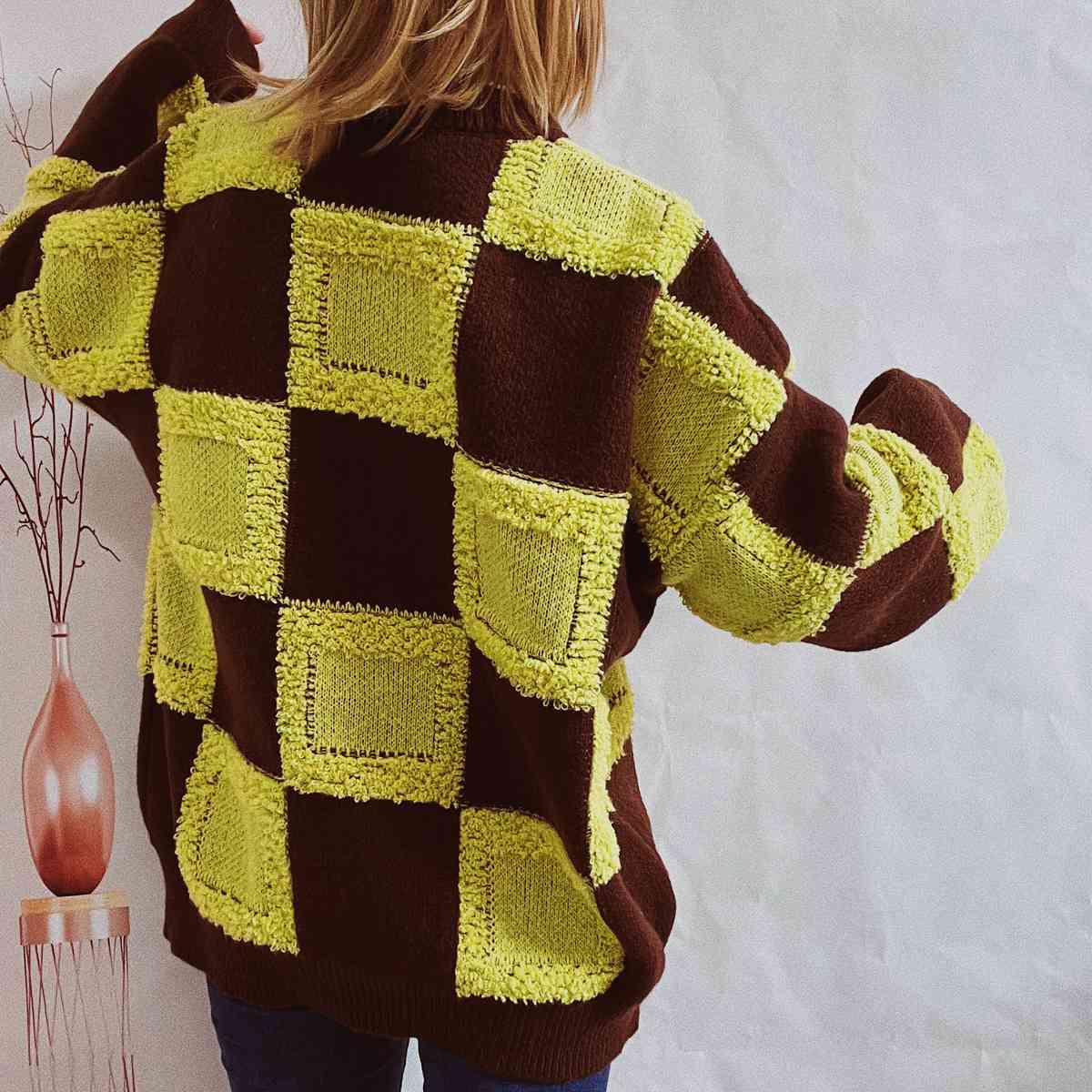 Checkered Round Neck Long Sleeve Sweater