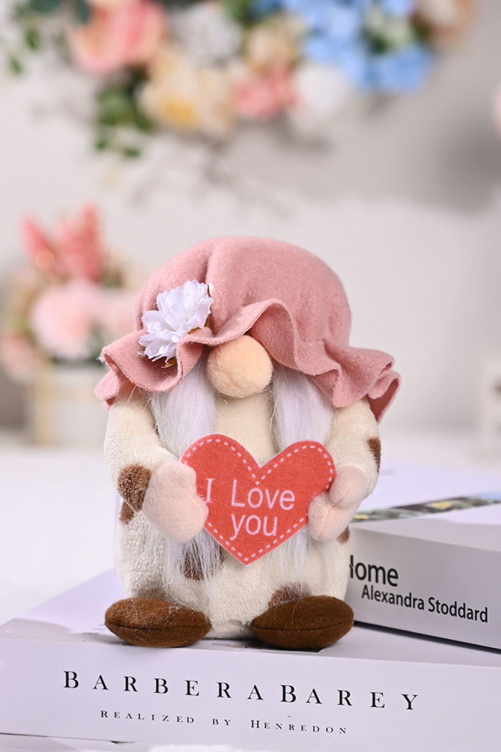 Mother's Day Flower Decor Short Leg Faceless Gnome