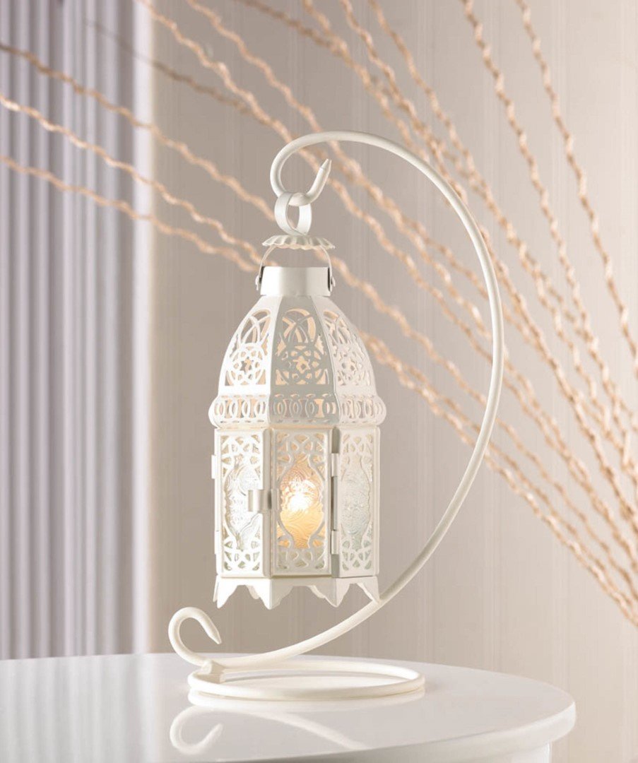 White Fancy Candle Lantern With Stand 