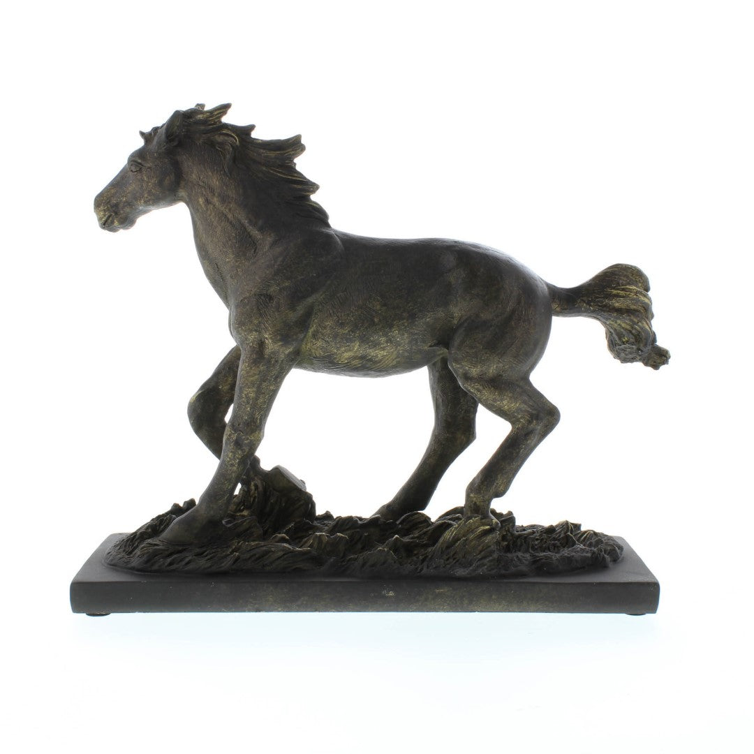 Wild Stallion Statue 