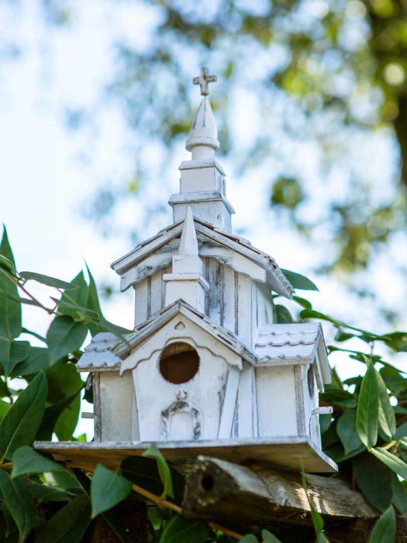 Little White Chapel Birdhouse 