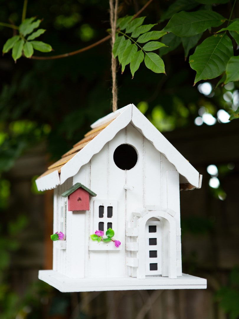 Happy Home Birdhouse 