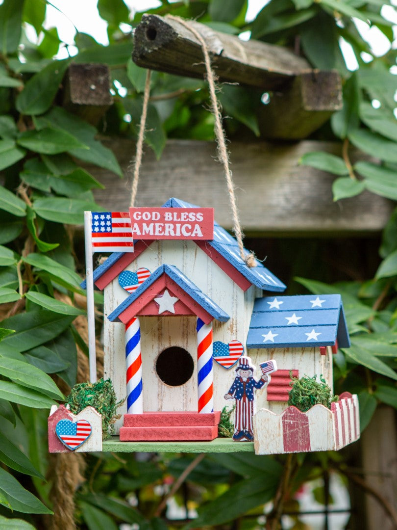 Patriotic Birdhouse 