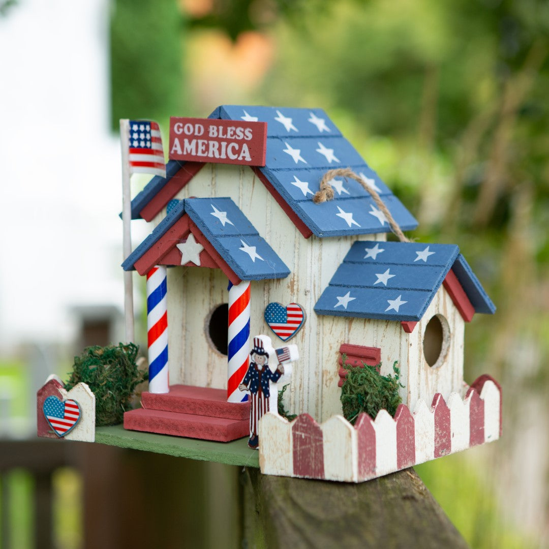 Patriotic Birdhouse 