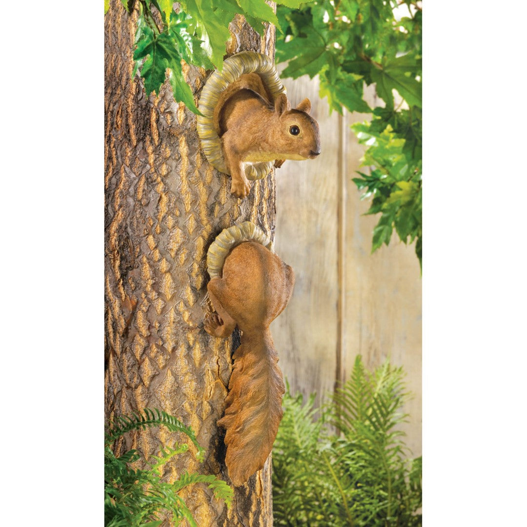 Woodland Squirrel Tree Decor 