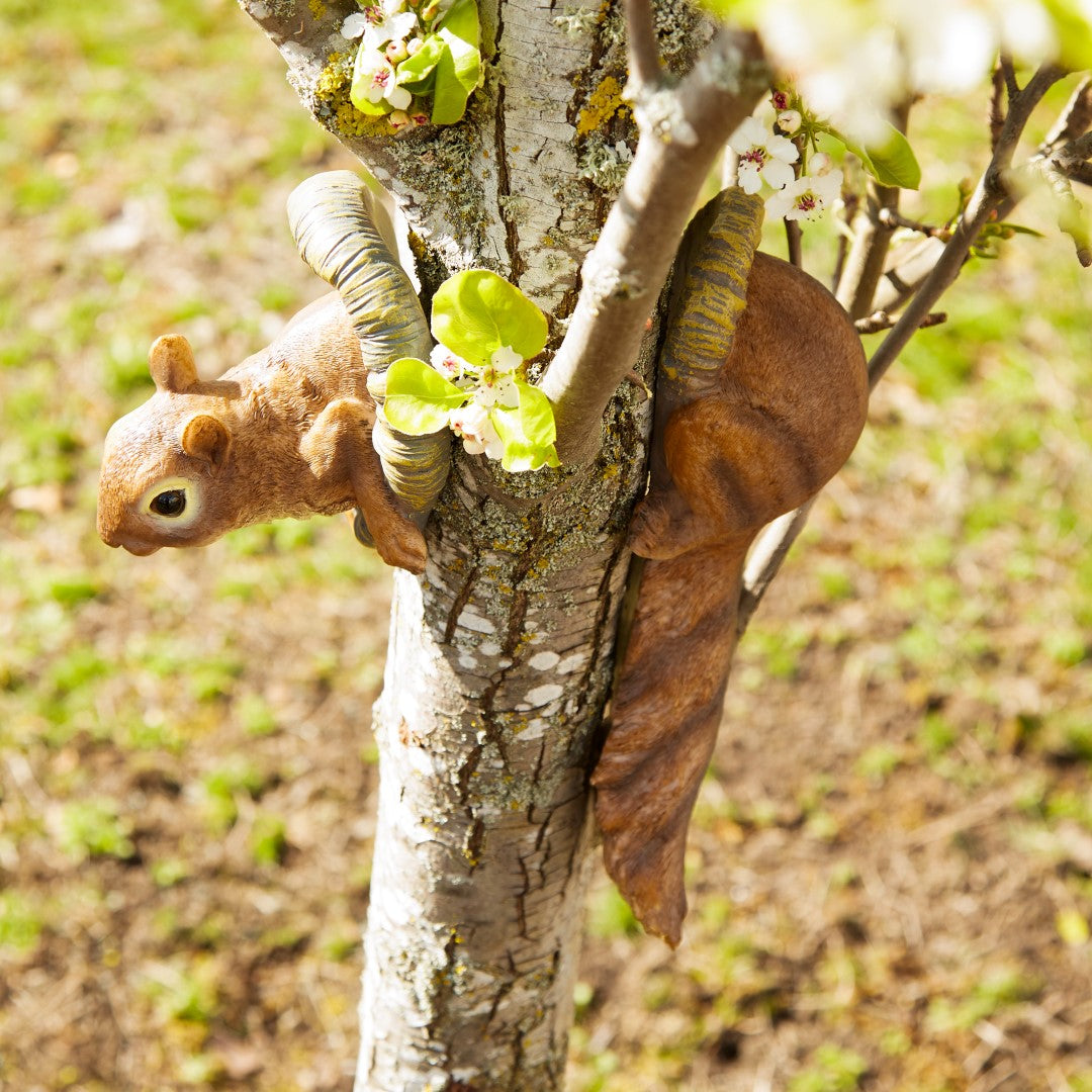 Woodland Squirrel Tree Decor 