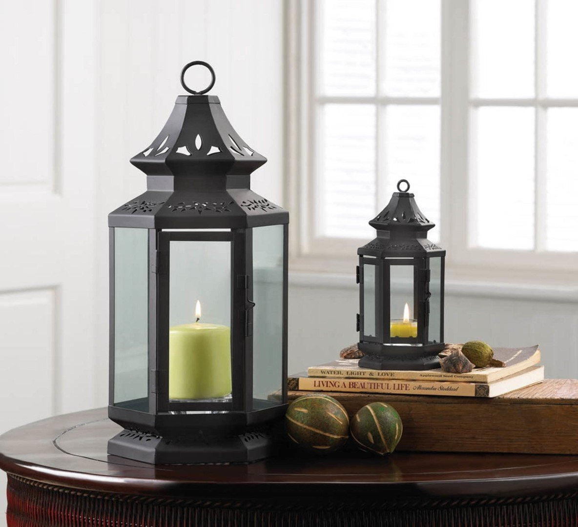 Black Stagecoach Lantern 