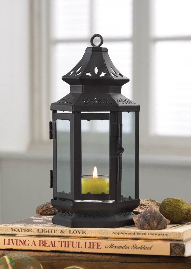 Black Stagecoach Lantern 