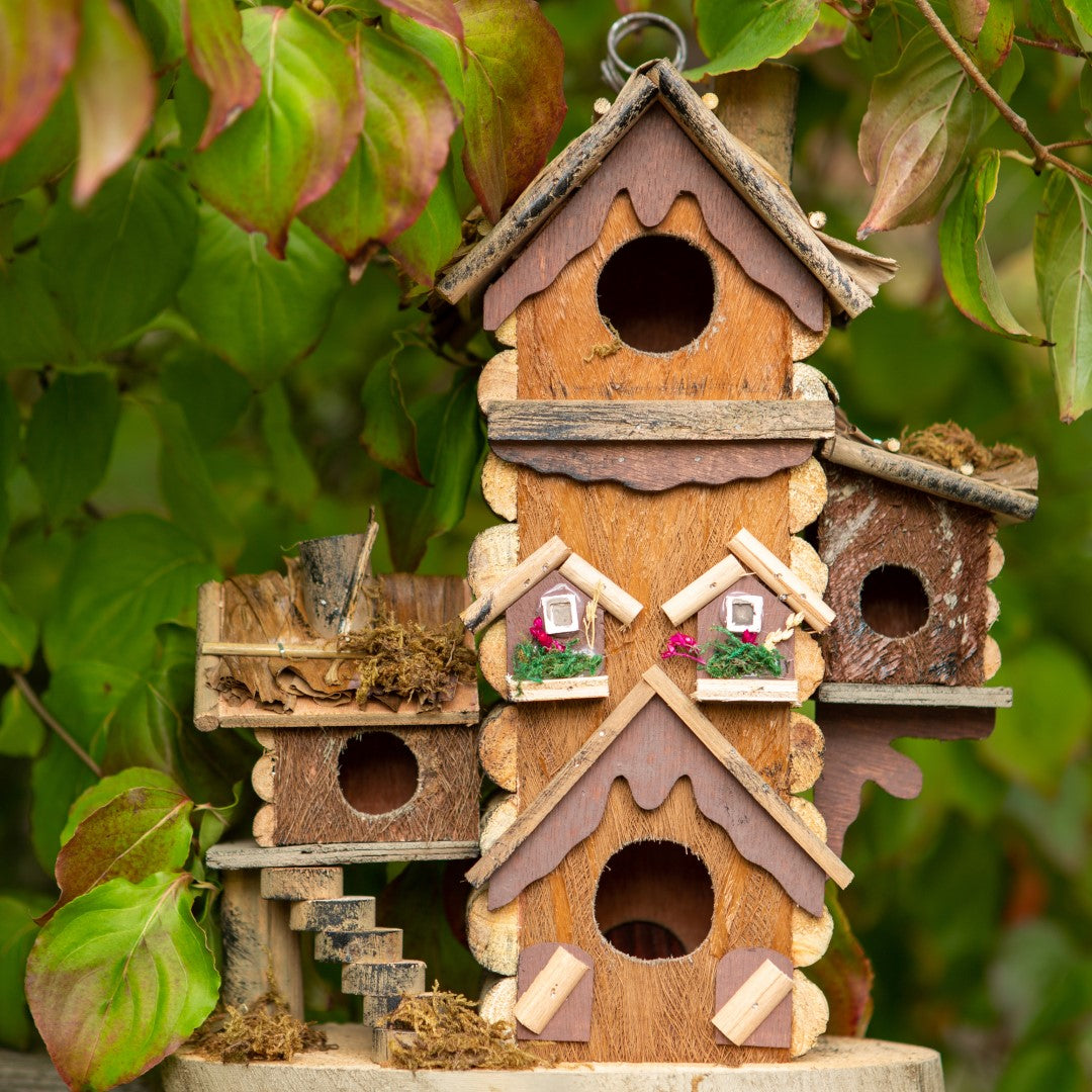 Gingerbread-Style Birdhouse 