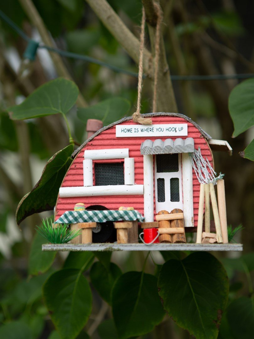 Red Trailer Birdhouse 