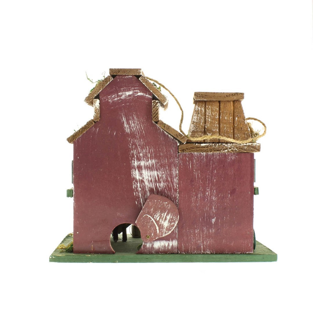 Farmstead Birdhouse 