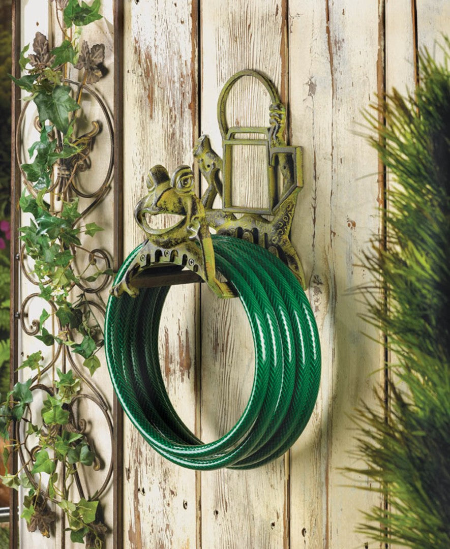 Frolicking Frog Hose Organizer 