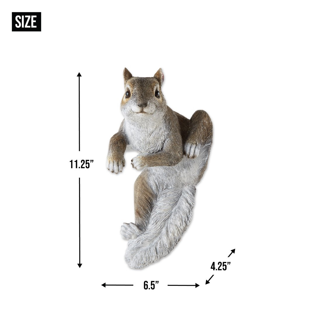 Climbing Chip Squirrel Decor 