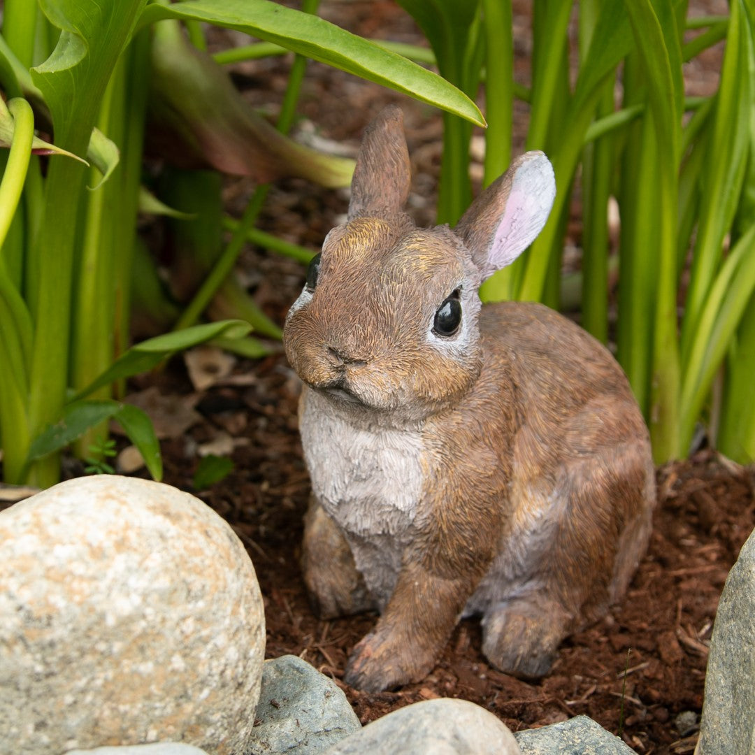 Garden Sitting Bunny Statue 