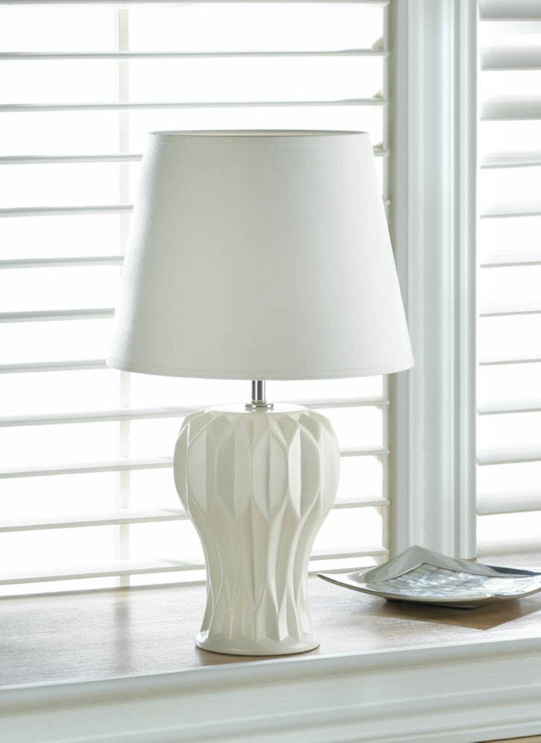 Abstract Curved Table Lamp 