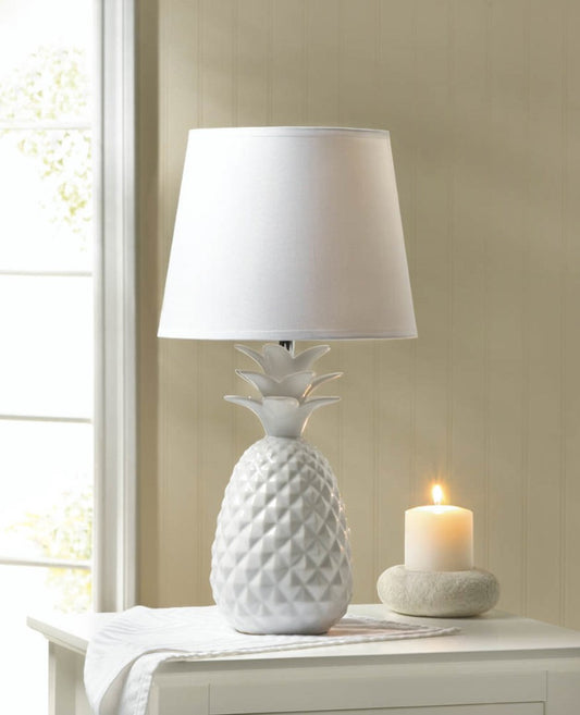 White Pineapple Table Lamp 