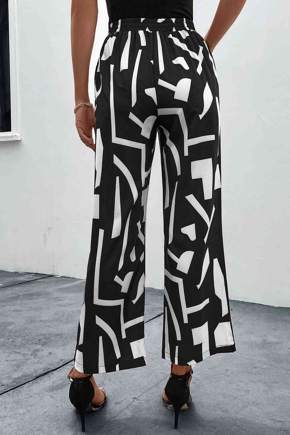 Printed Straight Leg Pants with Pockets