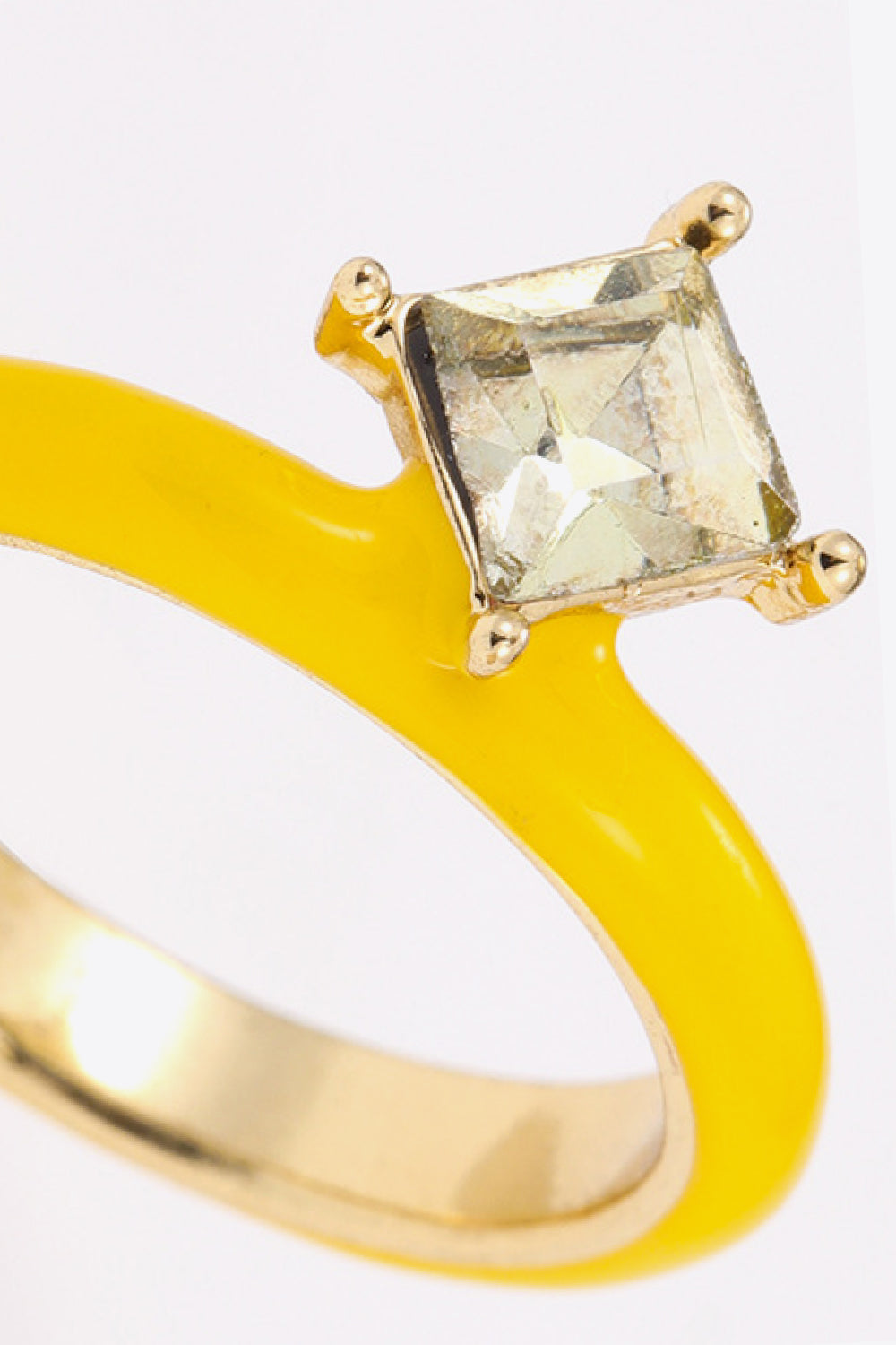 Everyday Delight 18K Gold Plated Glass Stone Ring