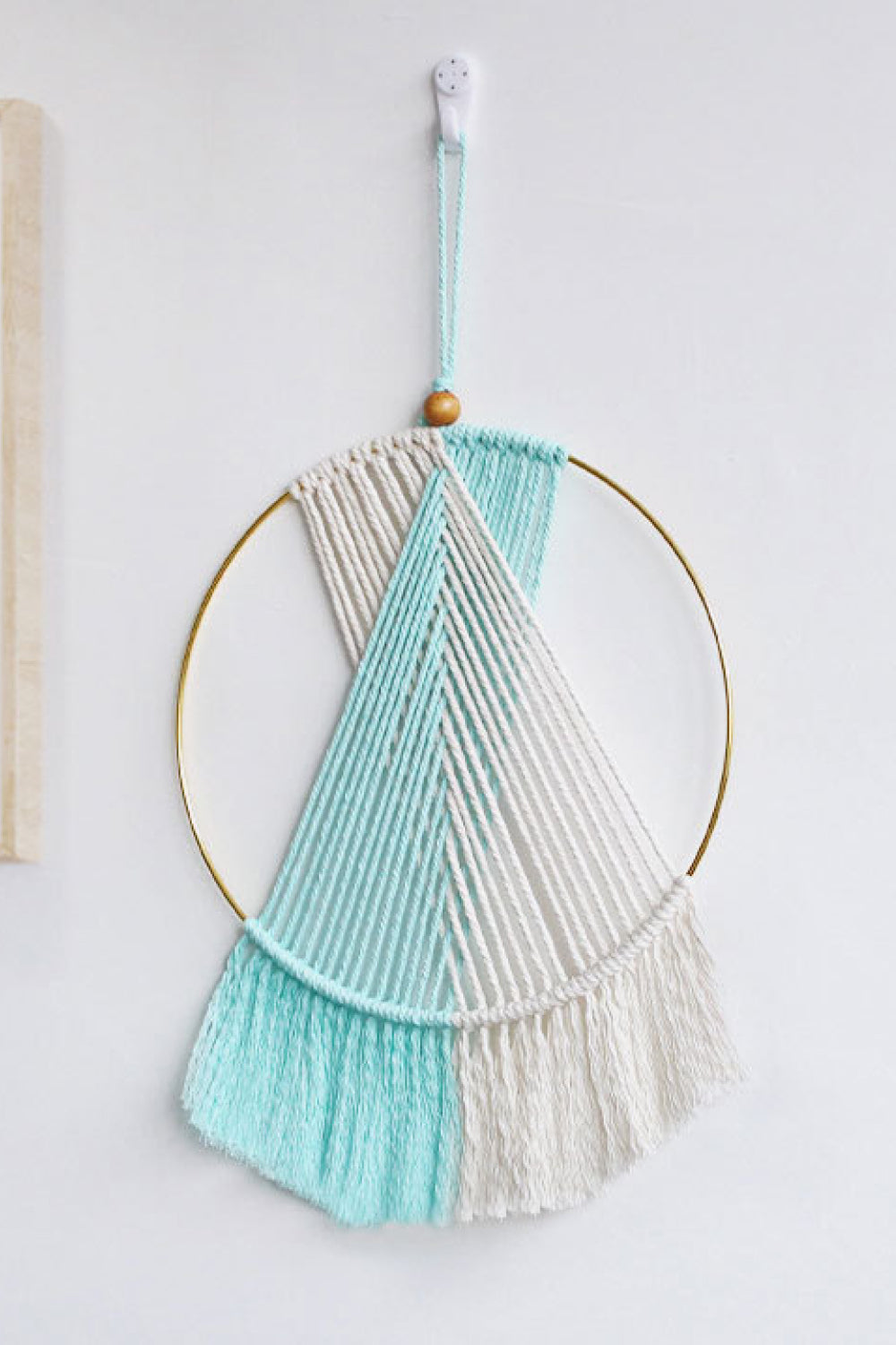 Contrast Fringe Round Macrame Wall Hanging