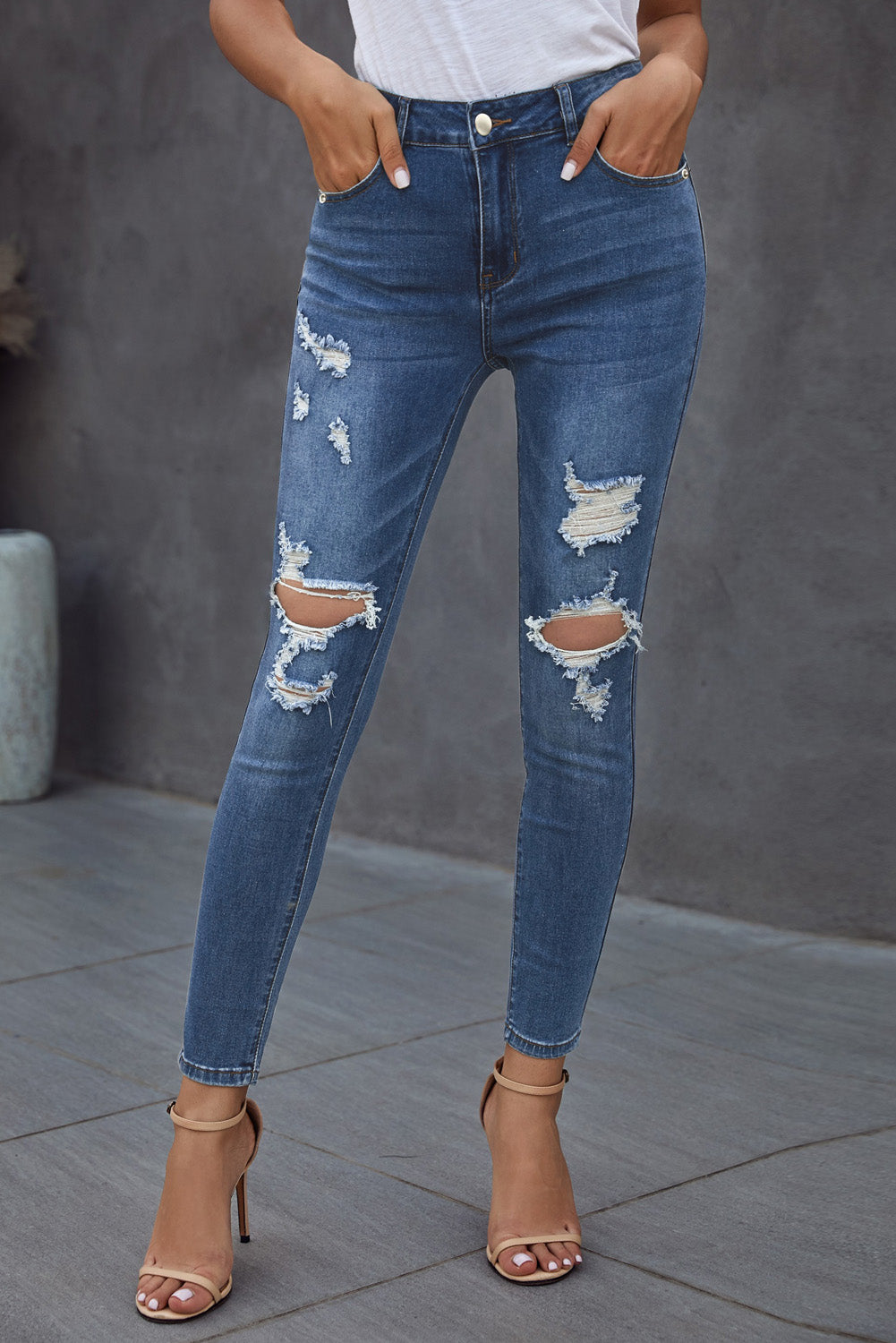 Vintage Skinny Ripped Jeans